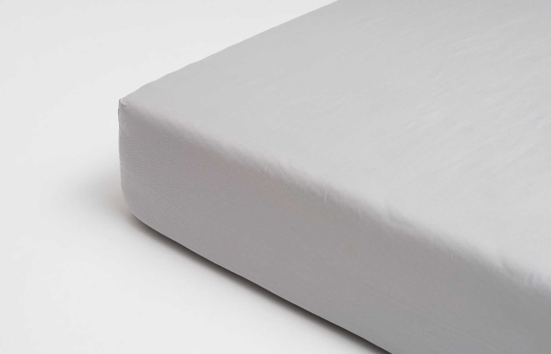 Lejaan bed sheets are made from cotton, organic cotton and lyocell-cotton fibres.