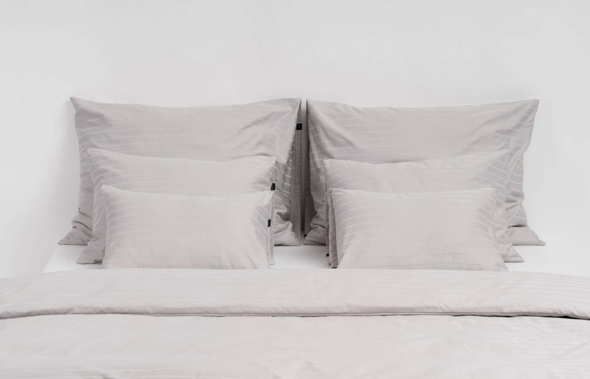 Hotel-like comfort with our Old Memories collection.