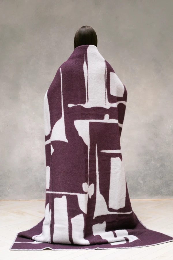Bold Overlock: Throw Blankets That Set The Tone